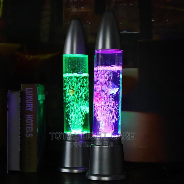 Artificial Rocket Aquarium Light · Photo 1