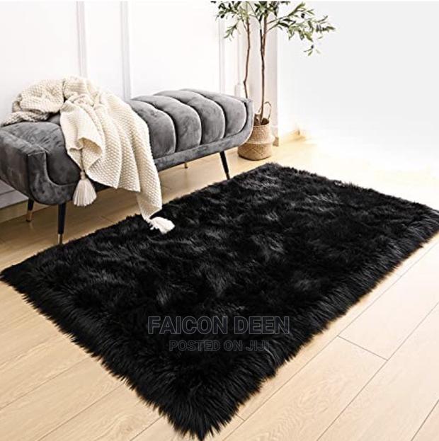 Fluffy Center Carpet(Available in Diff Colors*Size180x120xcm · Photo 1