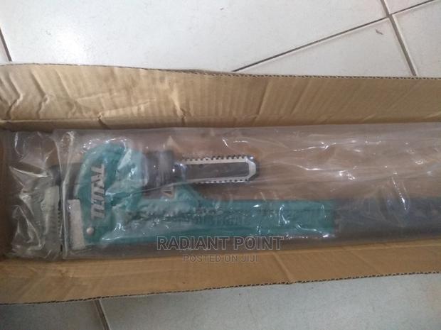 Total Pipe Wrench 24" 600mm · Photo 2