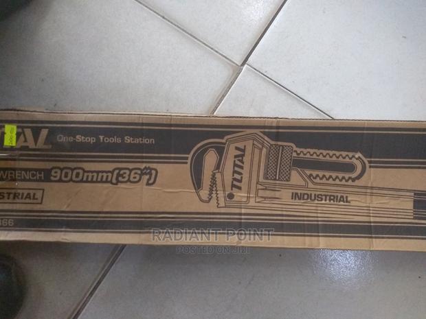 Total Pipe Wrench 36" 900mm · Photo 3