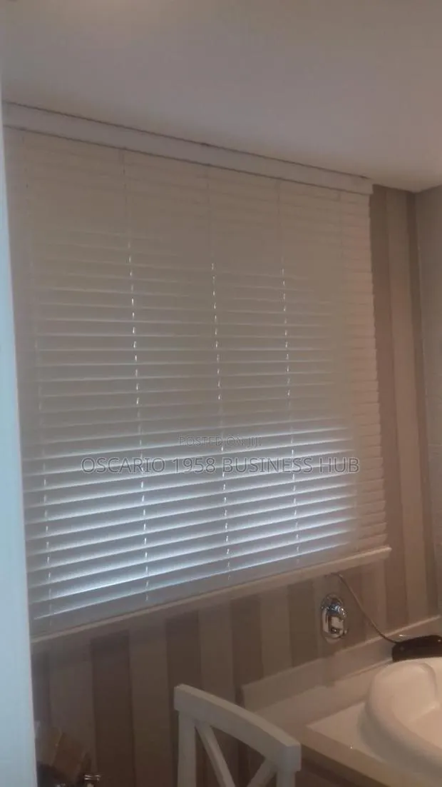 Bedding House Window Curtain Blinds · Photo 1