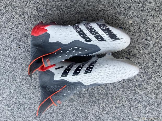 Original Cleat at Cool Price · Photo 4