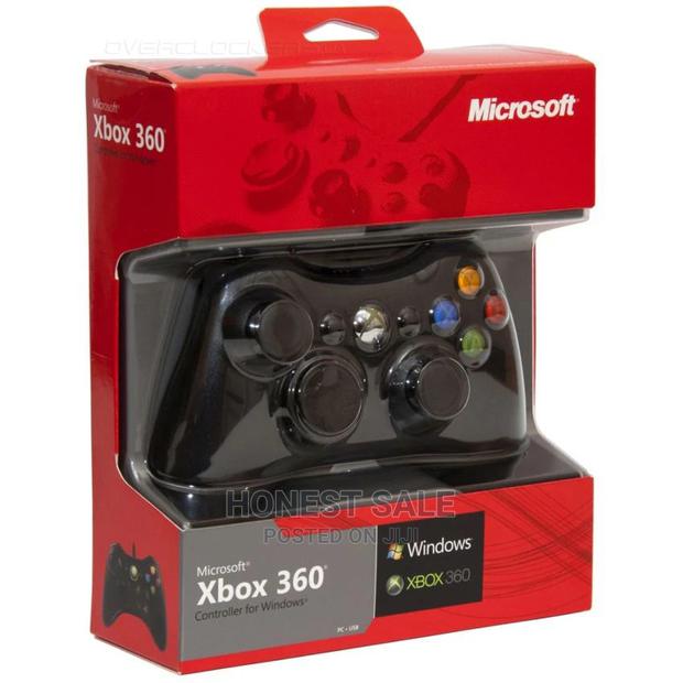 Xbox 360 Wired Controller · Photo 1