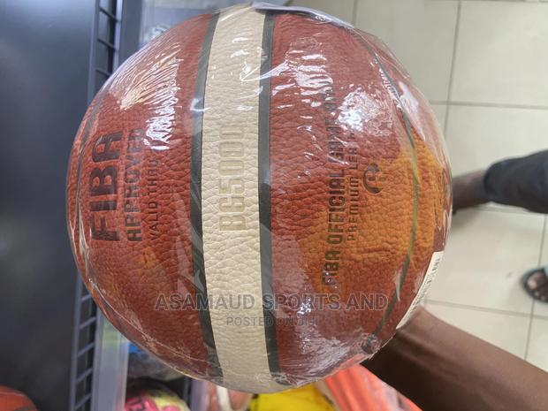Molten Basketbal at Cool Price · Photo 3