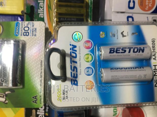 Rechargeable Aa Beston Battery · Photo 1