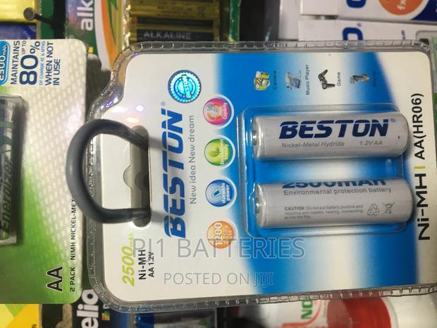 Rechargeable Aa Beston Battery · Photo 3