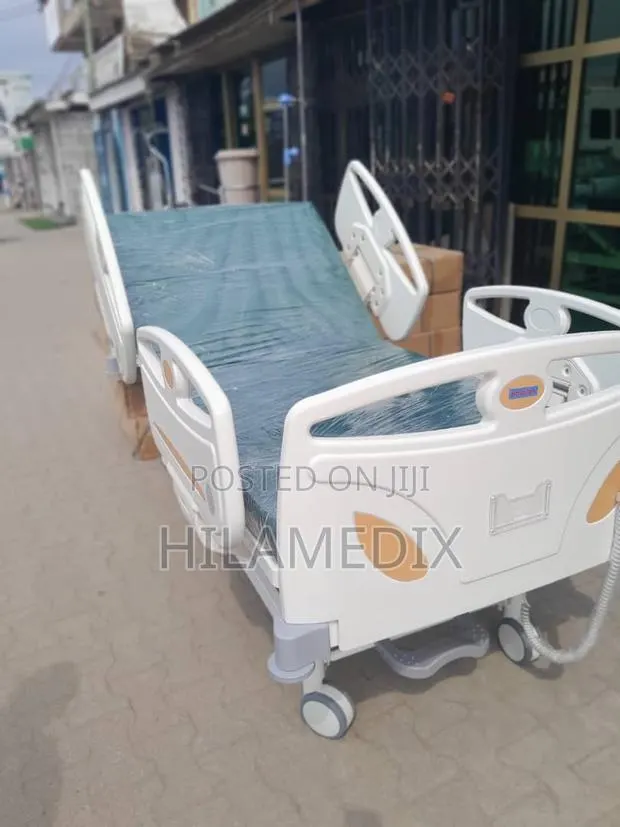 Electric Hospital Bed (5function) · Photo 1