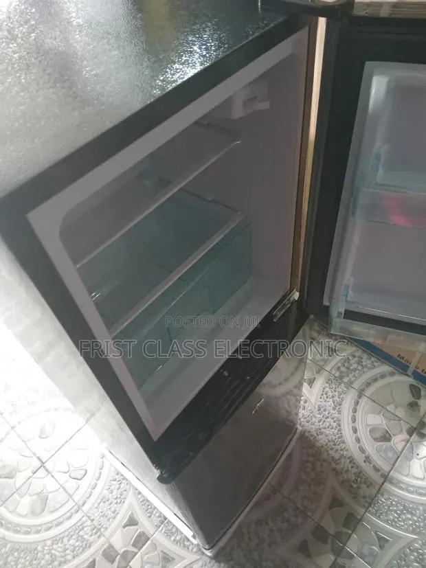 Nasco Fridge Executive Design. Fridge That Stores With Pride · Photo 1