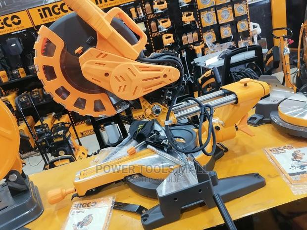 Mitre Saw 12" 2400w · Photo 3