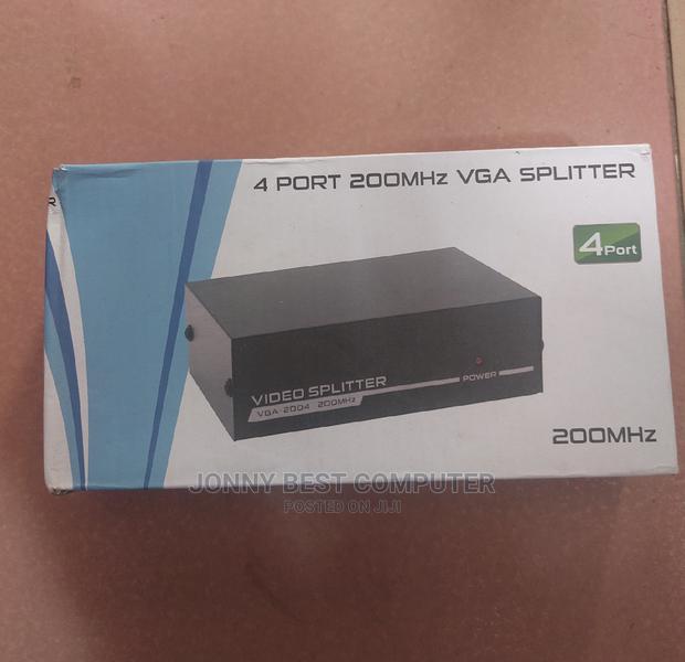 VGA 4 Port Splitter