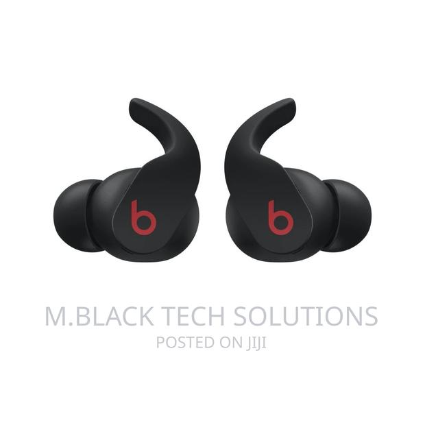 Beats Fit Pro – True Wireless Noise Cancelling Earbuds · Photo 3