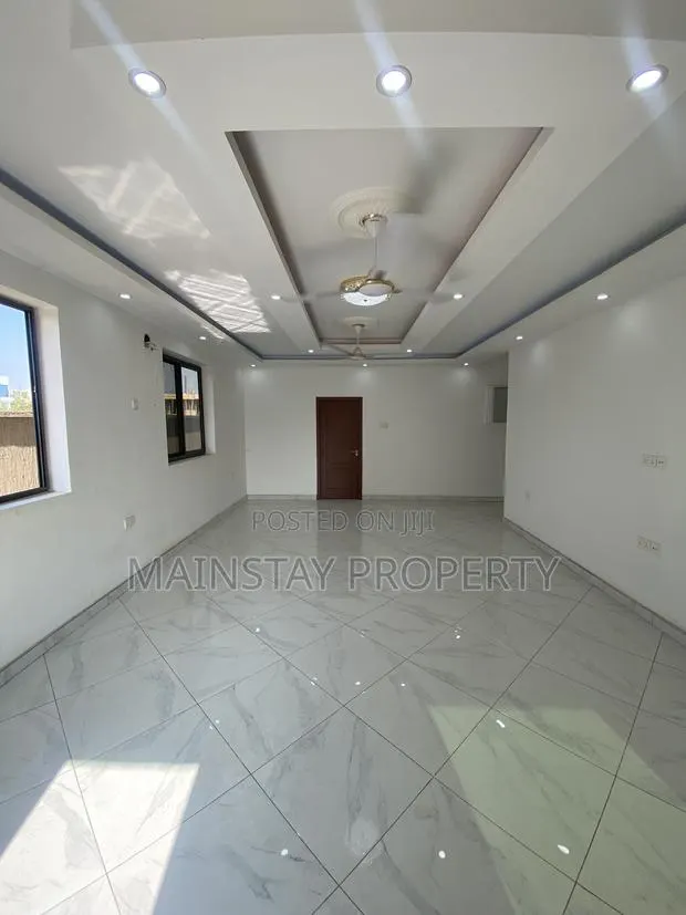4bdrm House in Mainstay Estates, Tema Metropolitan for sale · Photo 3