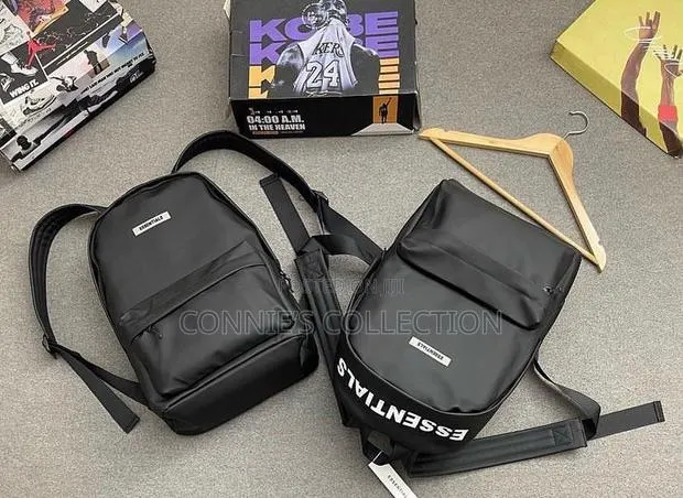 Essential Bag · Photo 1