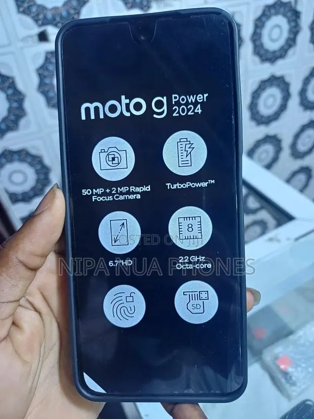New Motorola Moto G (2024) 128 GB Black · Photo 1