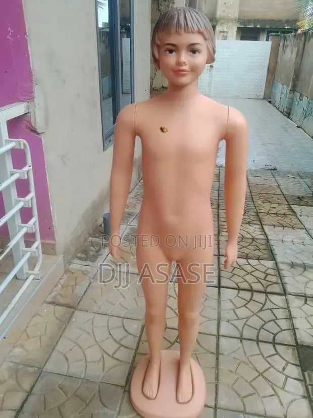 Full Body Kids / Child Display Mannequin (Dummy) for Sale · Photo 1