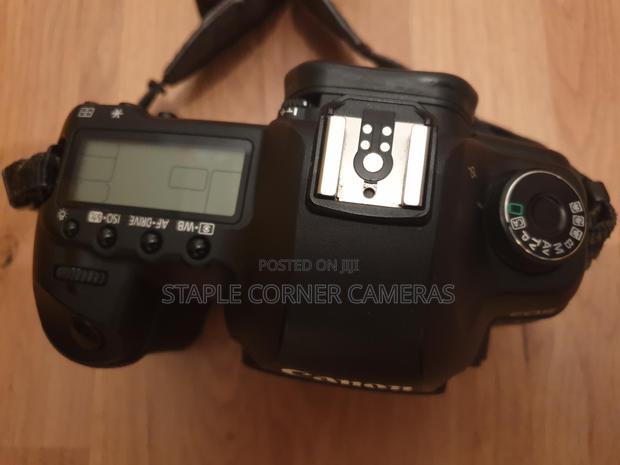 Canon EOS 5D Mark Il Digital Full Frame Camera Body Only · Photo 1