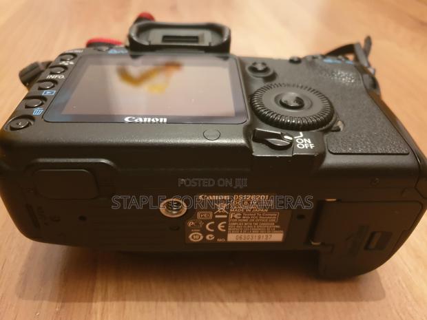 Canon EOS 5D Mark Il Digital Full Frame Camera Body Only · Photo 2