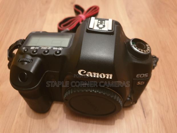 Canon EOS 5D Mark Il Digital Full Frame Camera Body Only · Photo 3