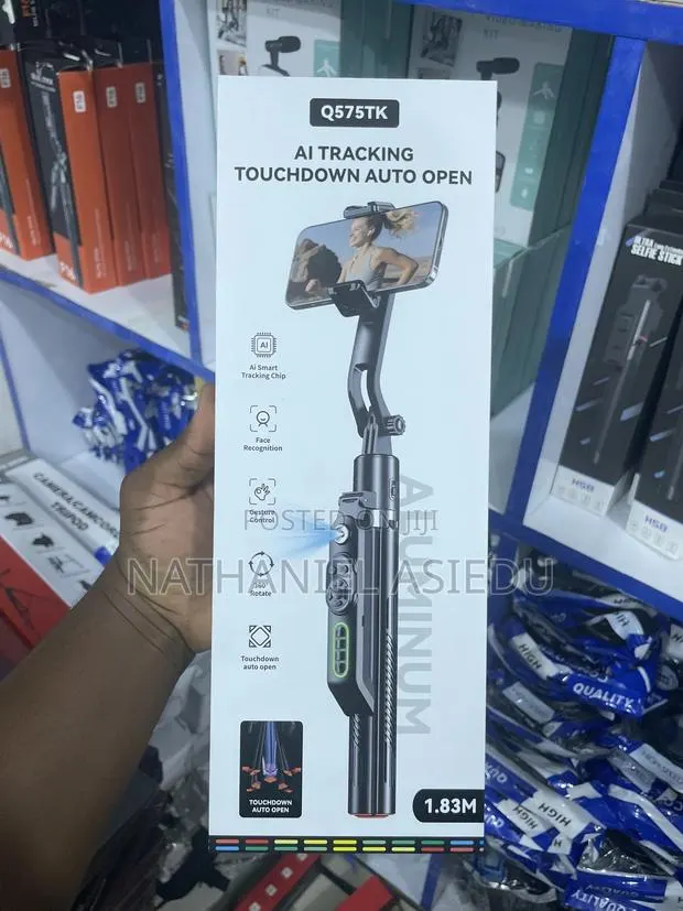 Q575tk Ai Tracking Selfie Stick · Photo 1