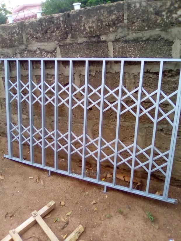 Galvanize Metal Burglaprof Bars · Photo 2