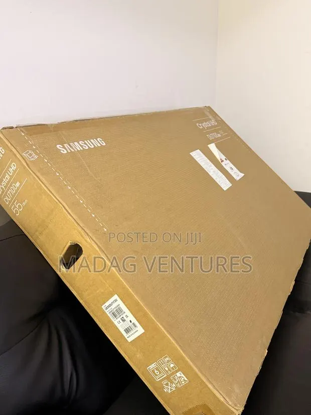 Samsung Crystal Uhd ,55 Inches · Photo 4