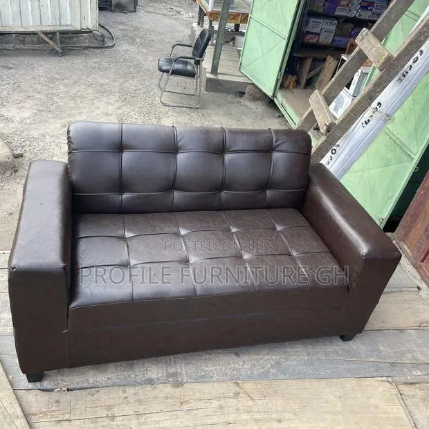 2in1 Sofa Made With Solid Leather And Foam// Durable And Luxurious · Photo 1
