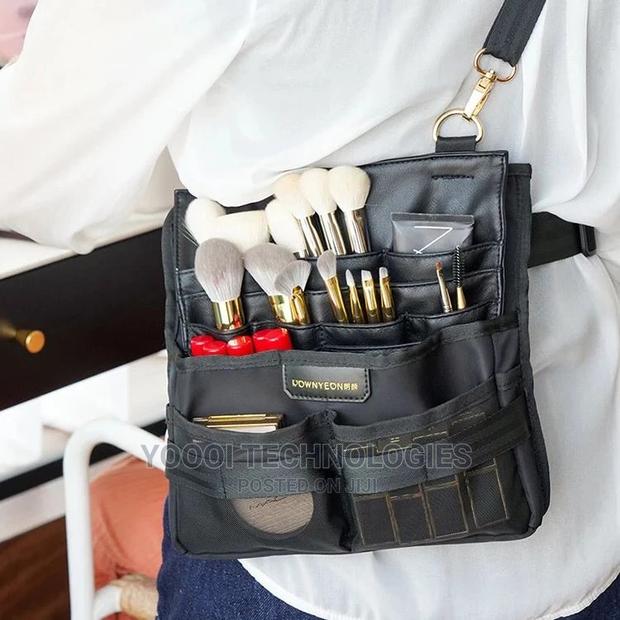 Professional Makeup Brush Organizer Bag · Photo 4