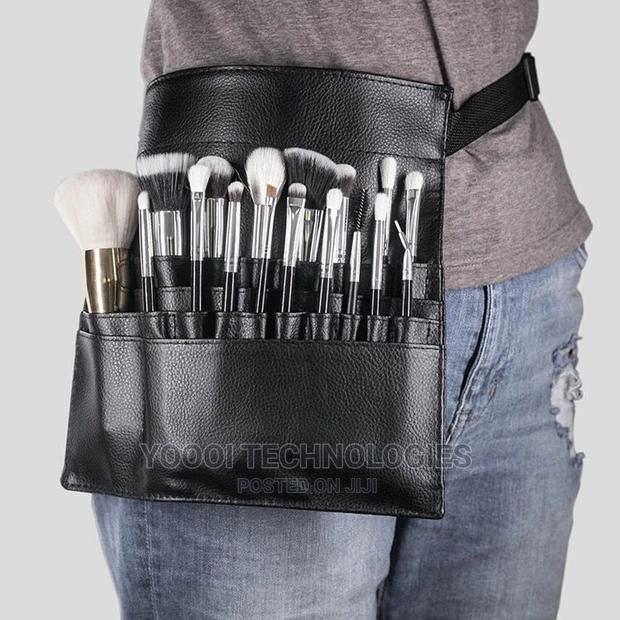 Professional Makeup Brush Organizer Bag · Photo 1