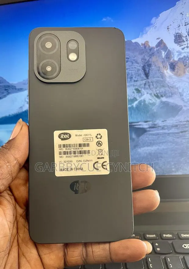 Itel A100C 128 GB Black · Photo 1