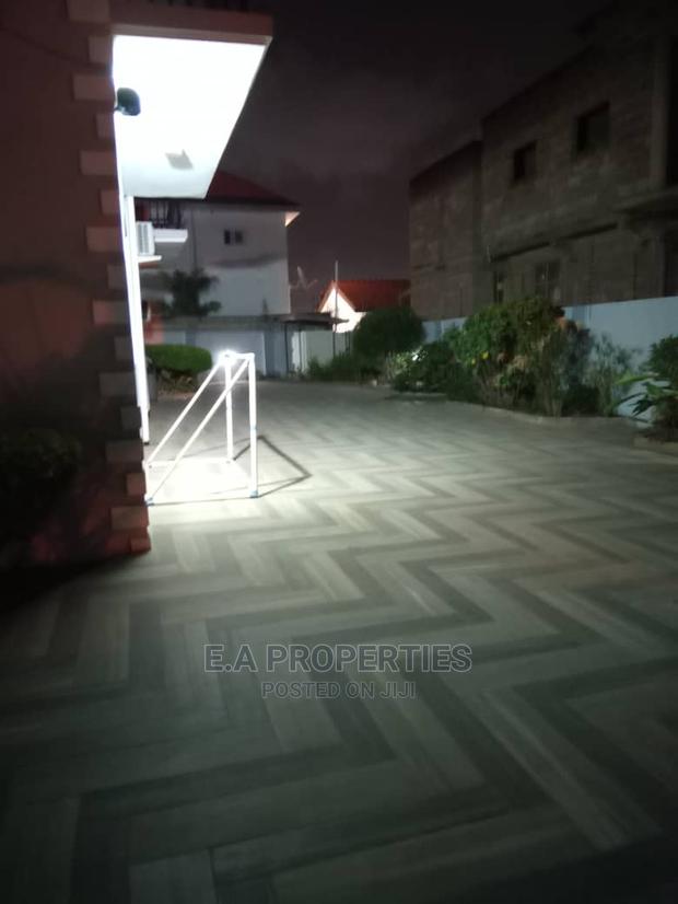 4bdrm Mansion in E a Properties, Ability for Rent · Photo 4