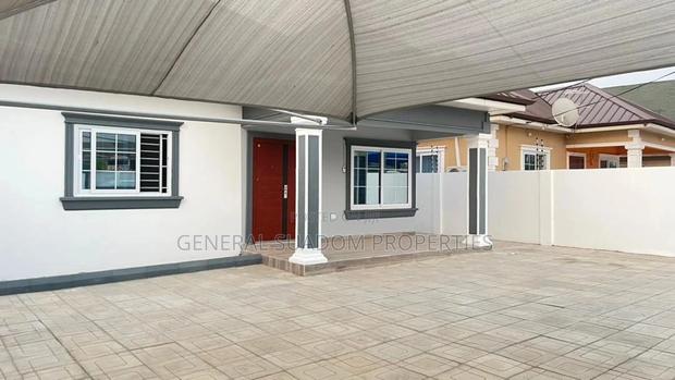 3bdrm House in Suadom Properties, Baatsona Total for Rent · Photo 2