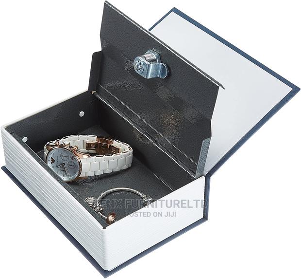 Book Safe- Key Lock · Photo 2