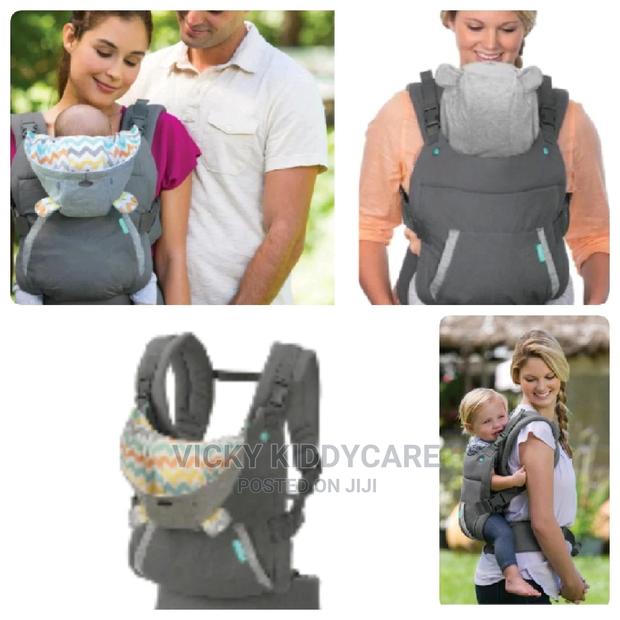 Baby Carrier, Cuddle Ergonomic Hoodie · Photo 1