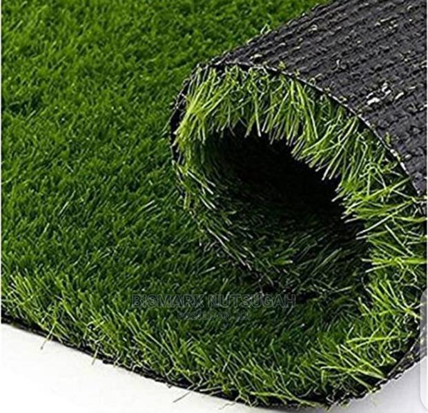 Grass Carpet for Sale · Photo 1
