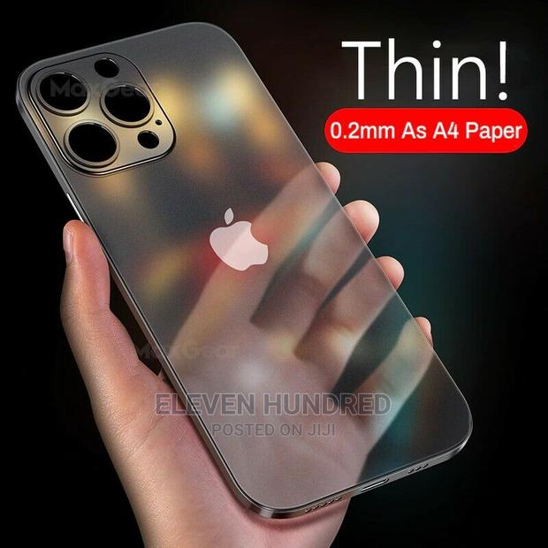 Apple iPhone 13 Series Ultra Thin Matte Case · Photo 1