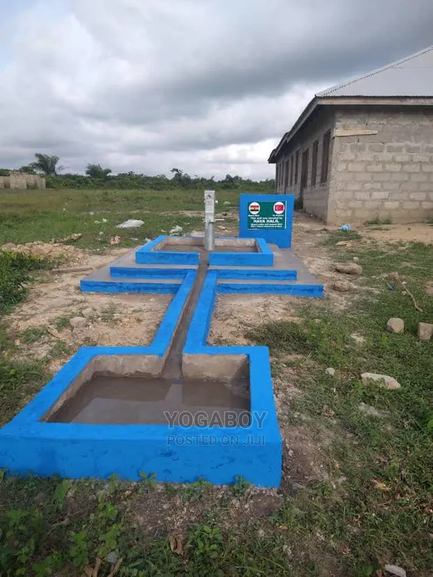 Water Borehole Drilling And Construction · Photo 1