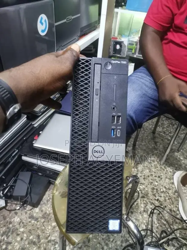 Desktop Computer Dell OptiPlex 7060 8GB Intel Core i7 SSD 256GB · Photo 1
