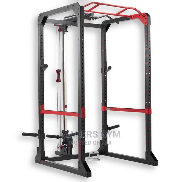 Weight Training Rack Chin-up / Squat / Bench Press · Photo 1