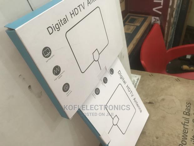 50 Miles Flat Design 1080P Digital HDTV Indoor + Booster · Photo 1