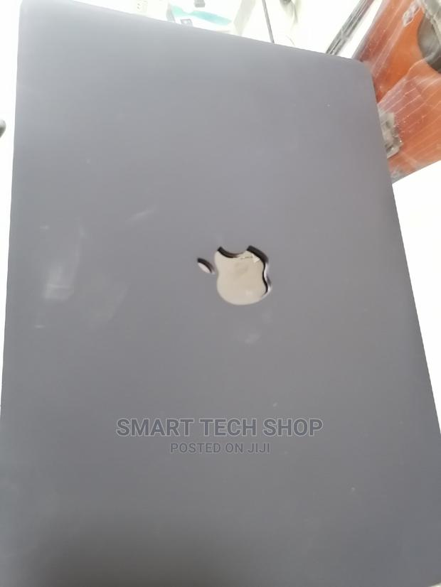 Protective Case for Mackbooks M1, Retina Display, Touch Bar · Photo 6