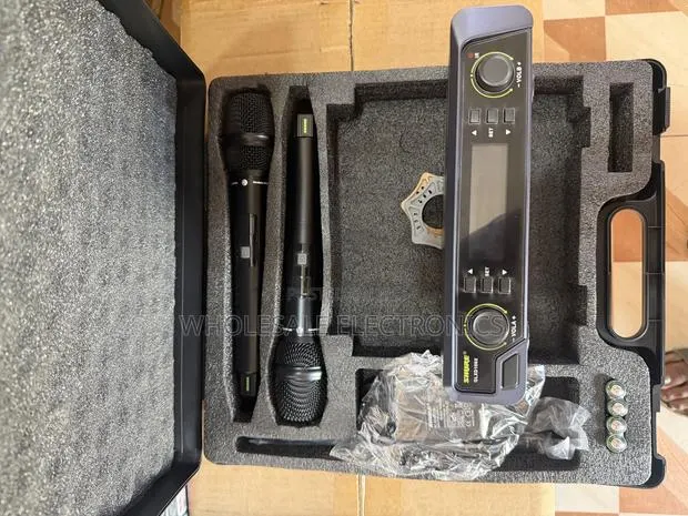 Shure Microphone GLXD100X Pair · Photo 1
