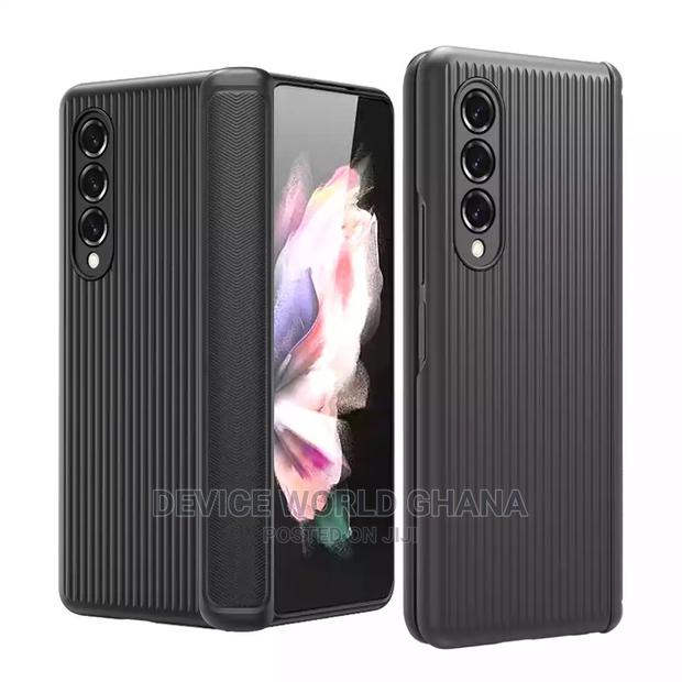 Retro Suit Protection Case for Samsung Z Fold 6 5 4 3 · Photo 2