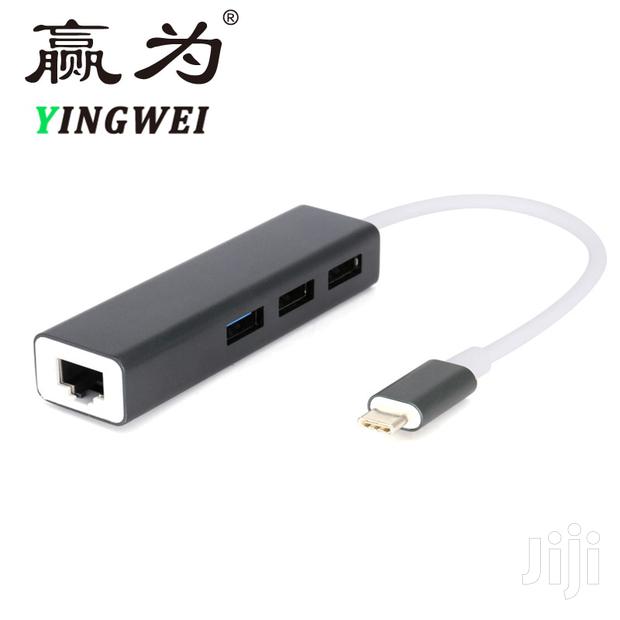 Type C USB Hub With Network Input · Photo 1