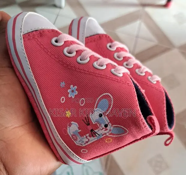 Baby Girl Shoe 0 to 6months · Photo 2