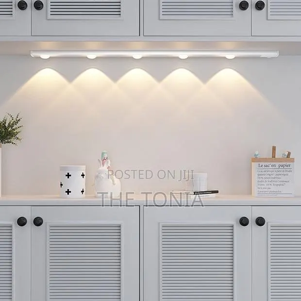 Sensor Strip Led Lighting · Photo 1