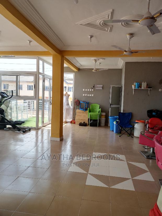 Executive Gym Center to Let · Photo 6