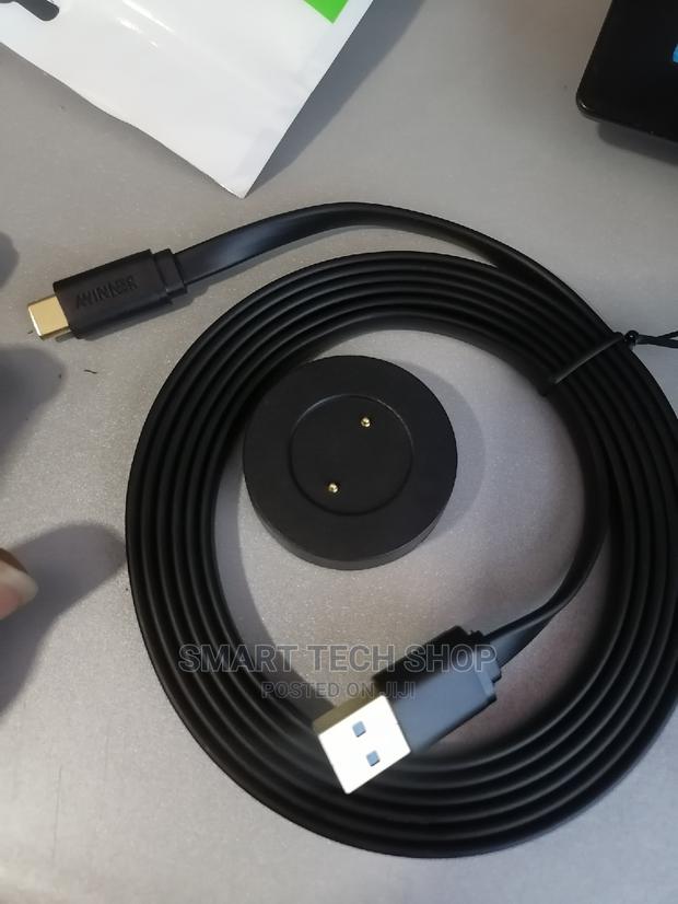 Huawei Watch GT / GT2 Charger Base With USB Type C Cable. · Photo 4