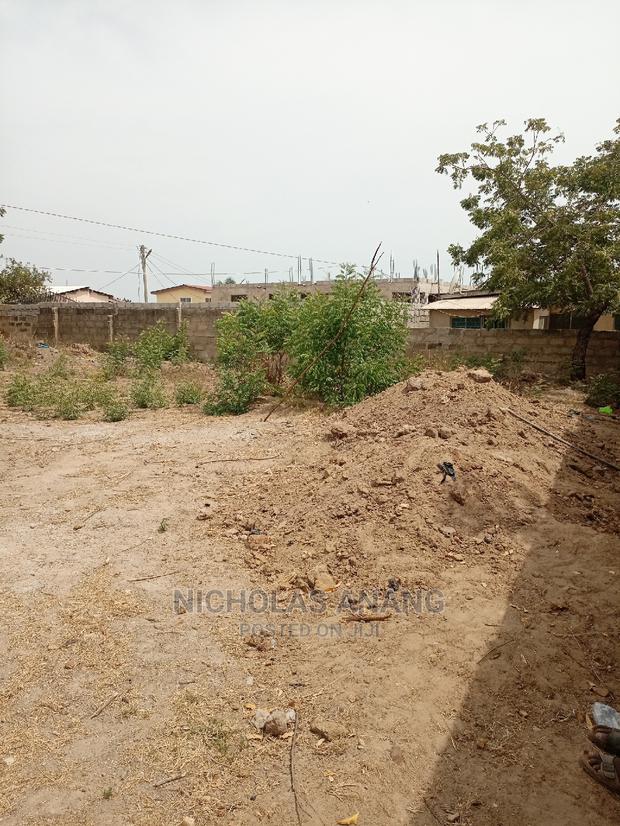 A Genuine Half Plot of Land for Sale at Teshie Penny · Photo 4