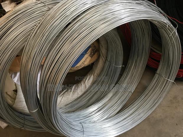 Galvanized Strinner · Photo 1