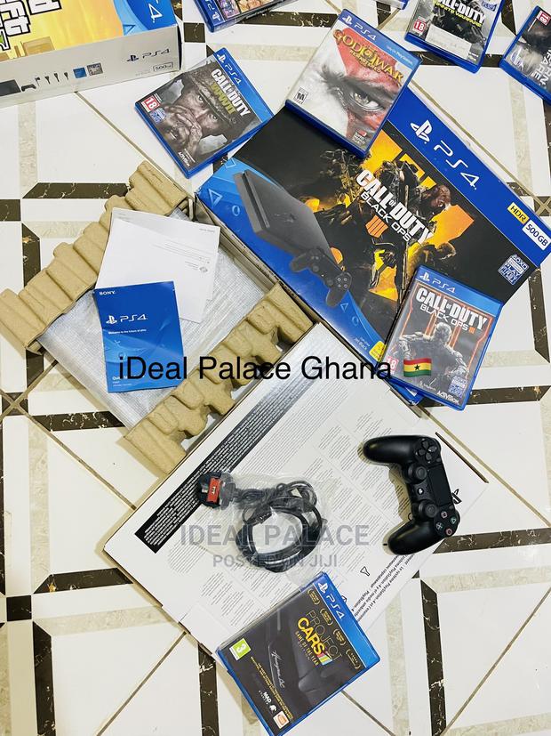 Pre Owned New Playstation 4 Slim. Call of Duty Edition · Photo 4